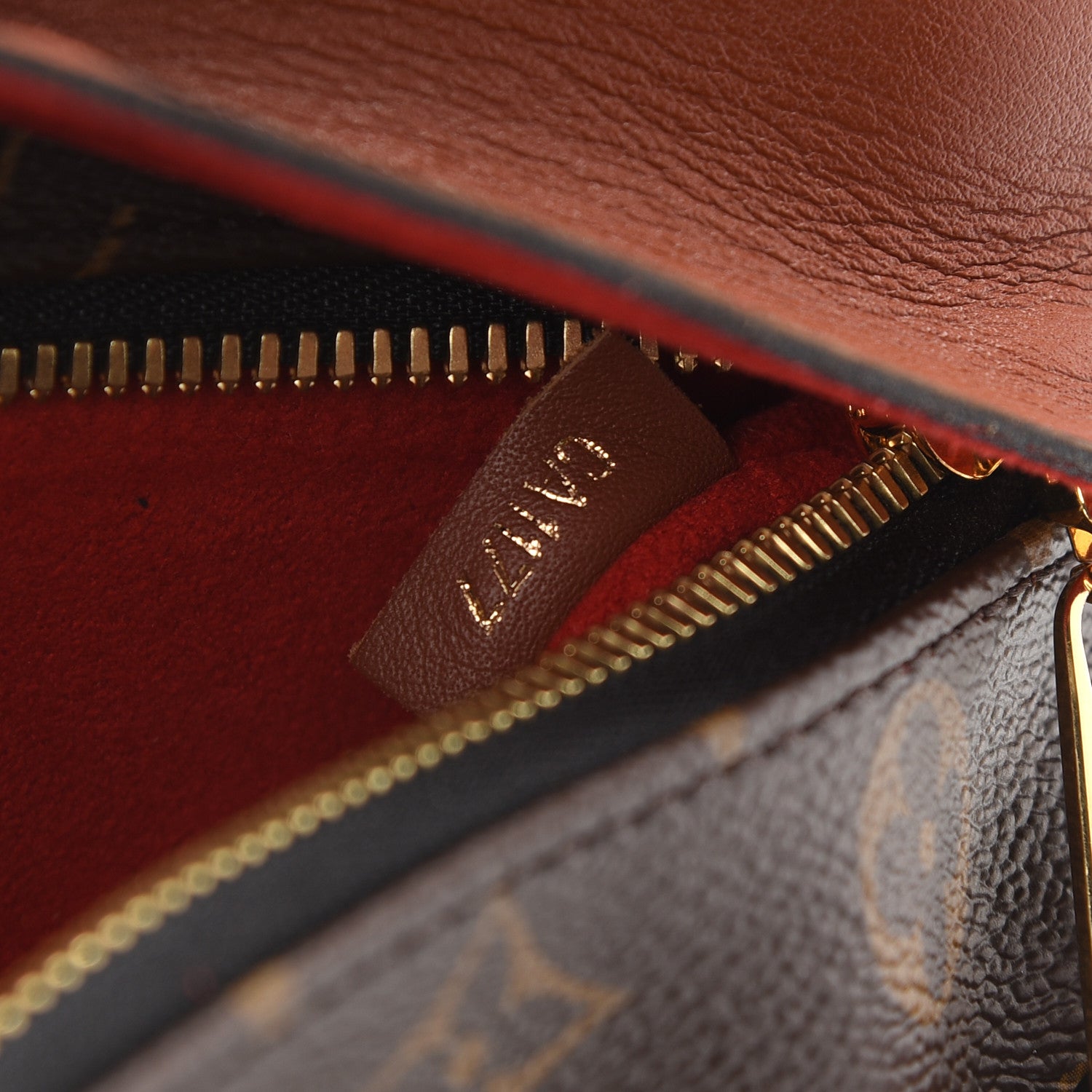 Louis Vuitton Monogram Tuileries Besace Caramel Rouge 7 of 9