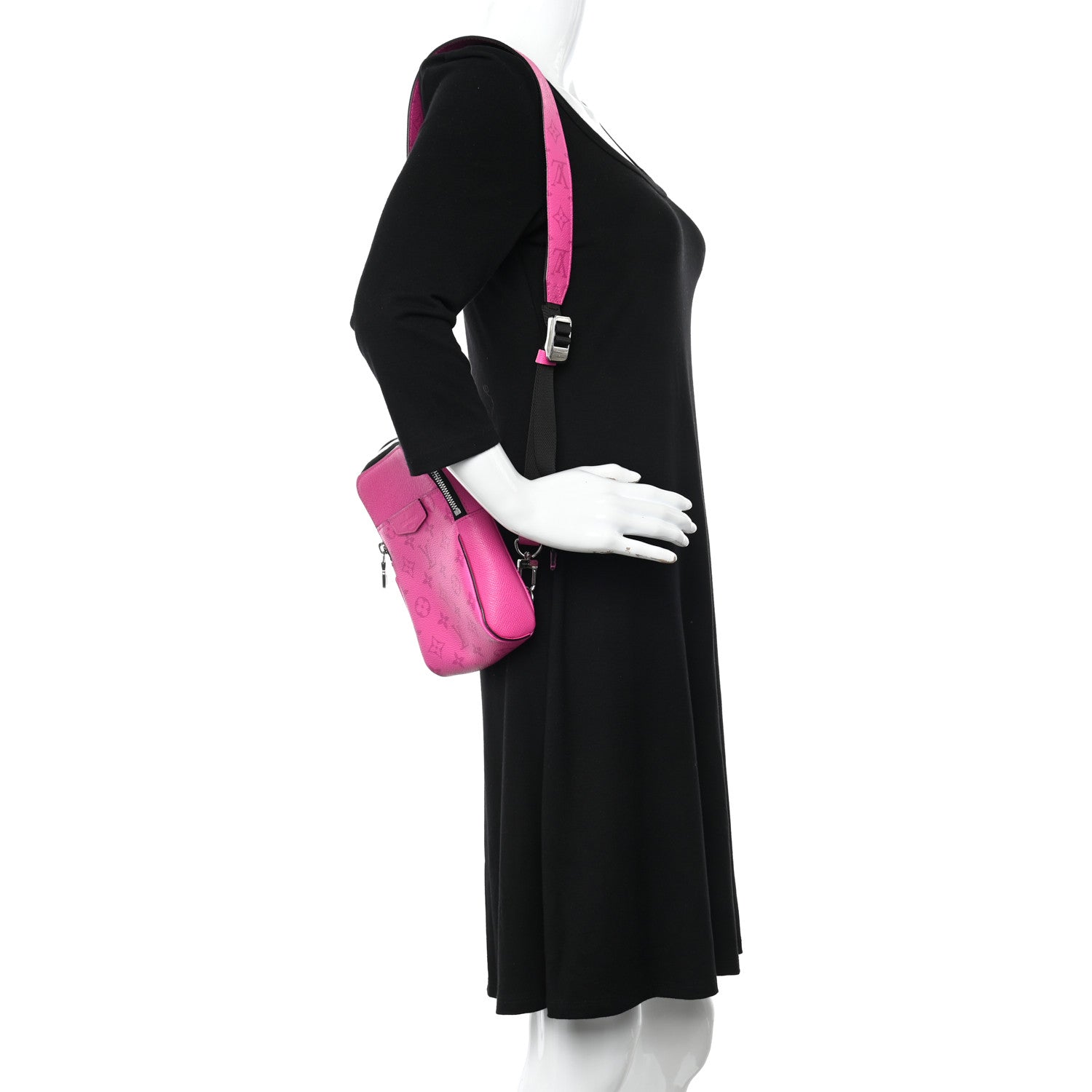 Louis Vuitton Taigarama Outdoor Slingbag Fuchsia 2 of 9