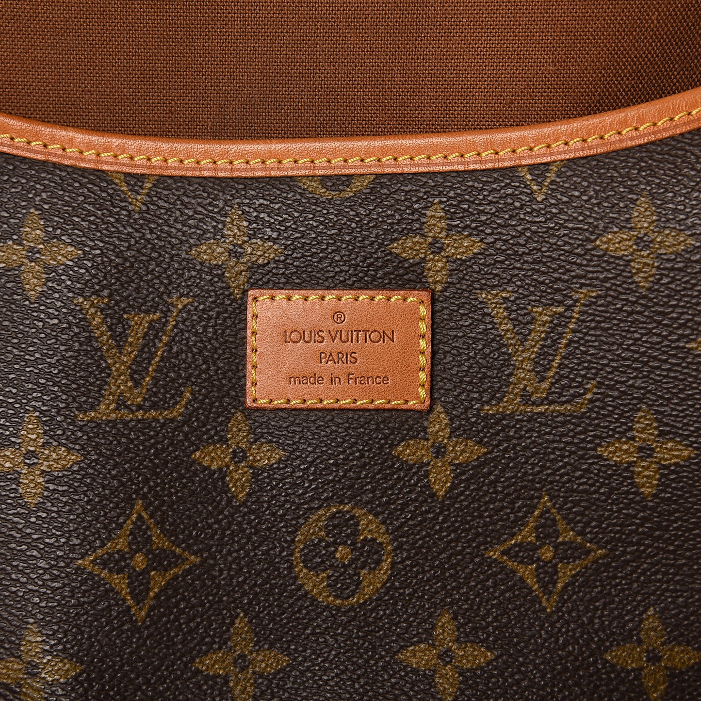 Monogram Saumur 35