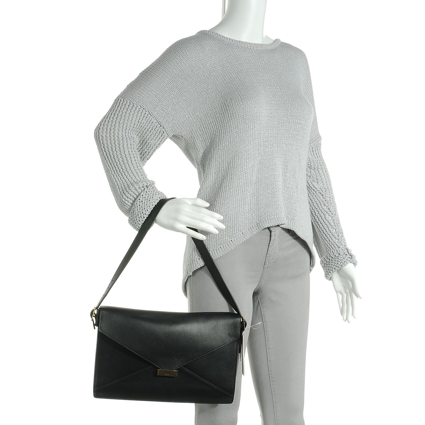 Calfskin Medium Diamond Shoulder Bag Black