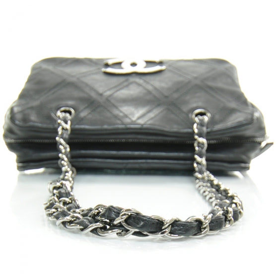 Chanel Caviar Small Diamond Stitch Tote Black 6 of 12