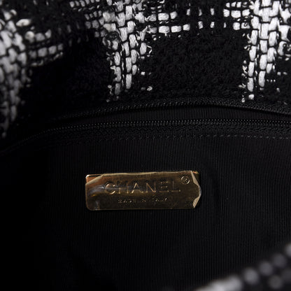 Chanel Tweed Quilted Medium 19 Flap Black White 9 of 12