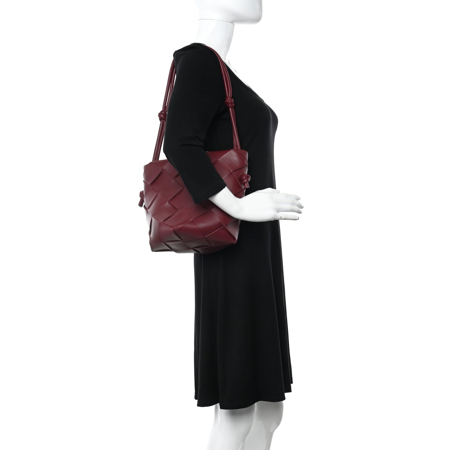 Nappa Maxi Intrecciato Clasp Bucket Bag Bordeaux