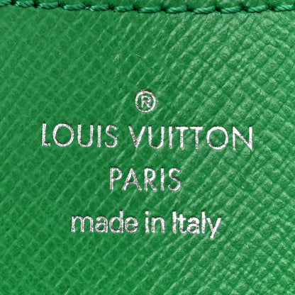 Louis Vuitton Taigarama Card Holder Necklace Cactus Cactus Green 6 of 9