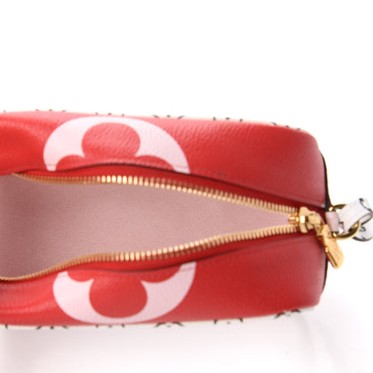 Louis Vuitton Monogram Giant Beach Pouch Rouge 5 of 11