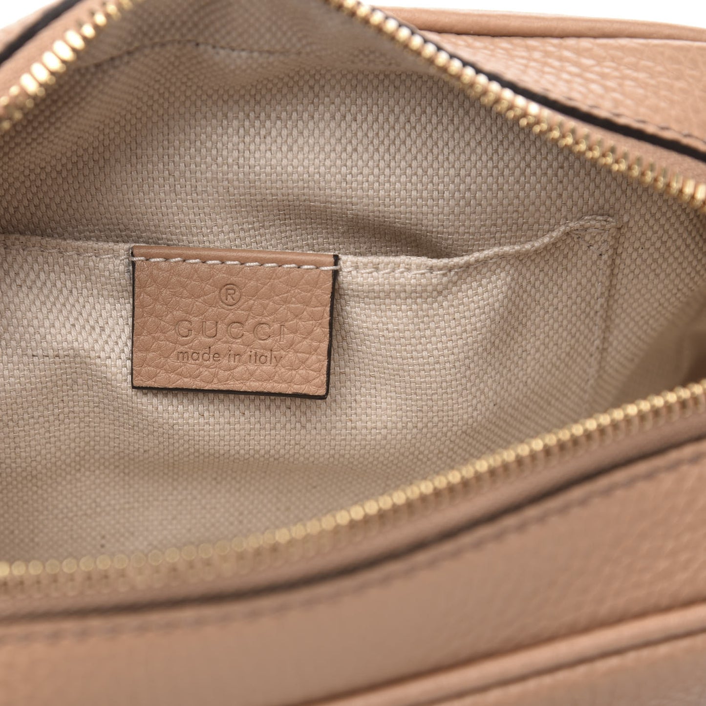 Pebbled Calfskin Small Soho Disco Bag Camelia