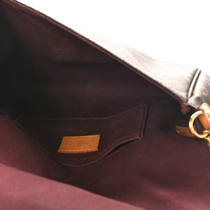 Louis Vuitton Monogram Favorite MM 5 of 10