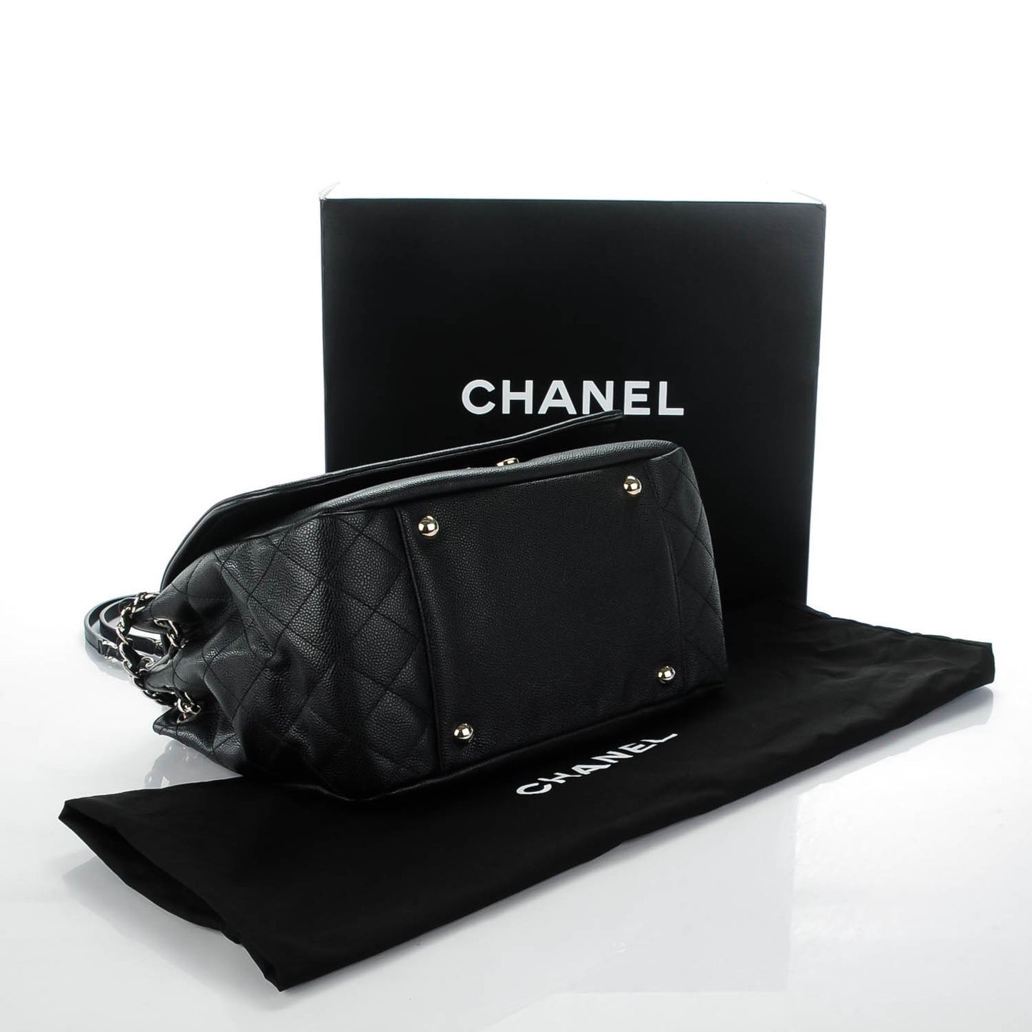 Caviar Timeless CC Accordion Flap Black