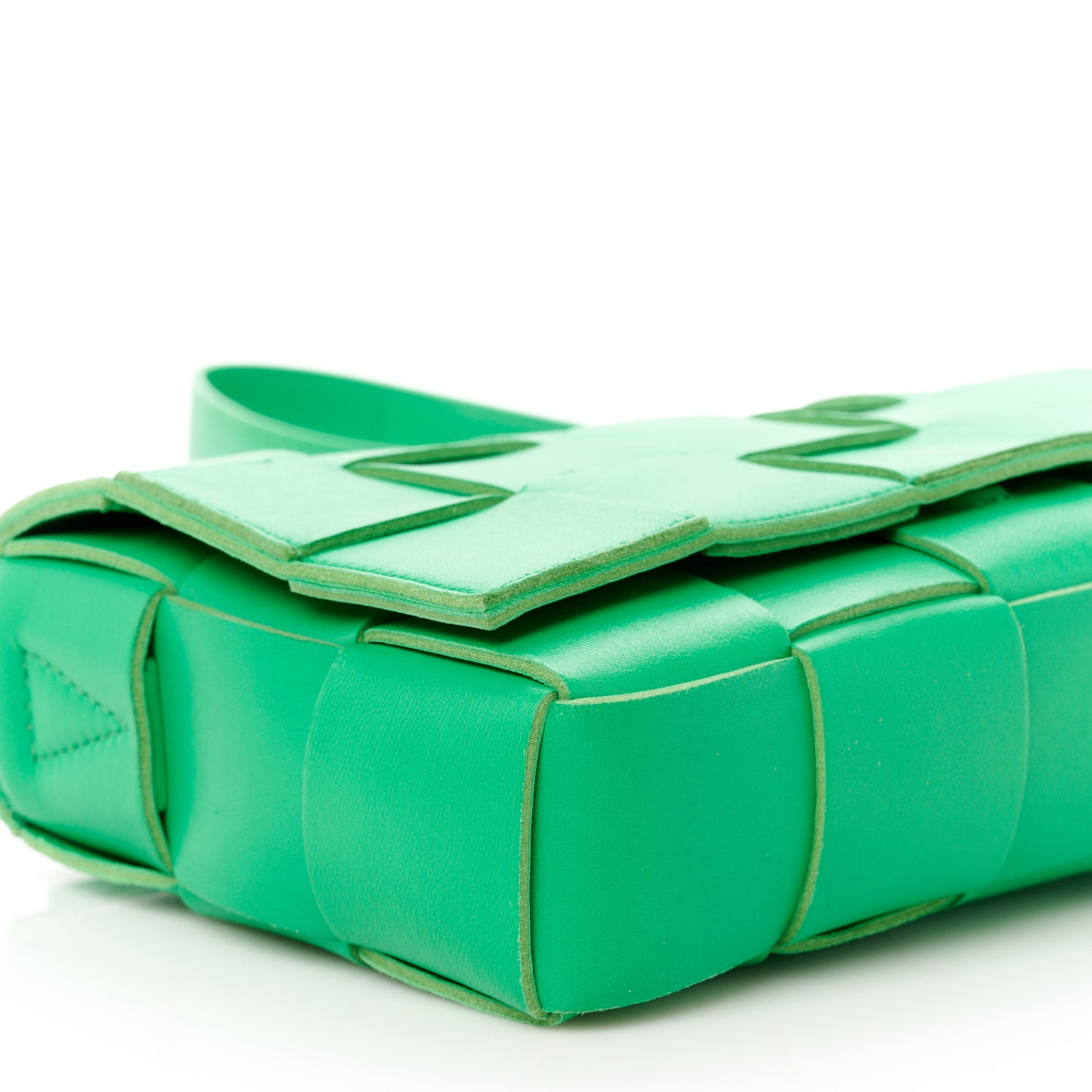 Lambskin Maxi Intrecciato Cassette Crossbody Bag Grass