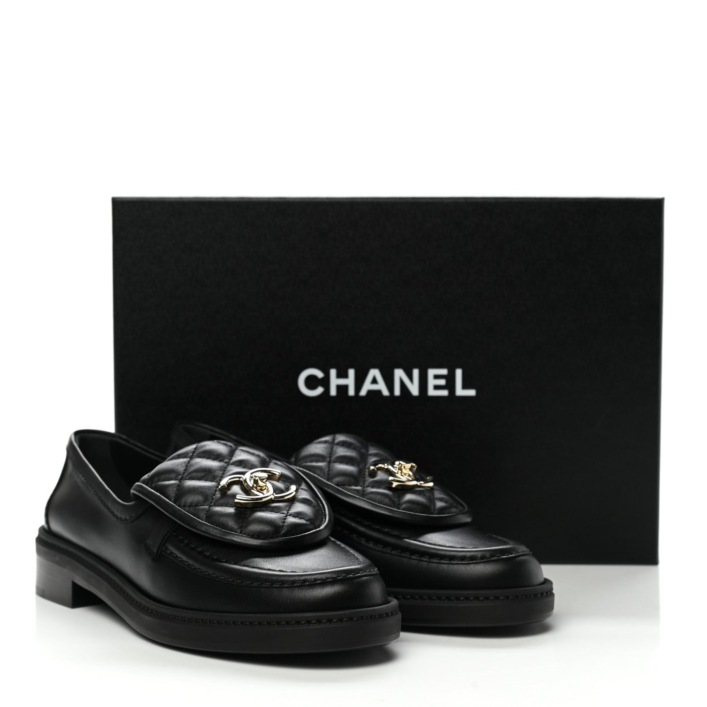 Lambskin Quilted CC Turnlock Loafers 37 Black