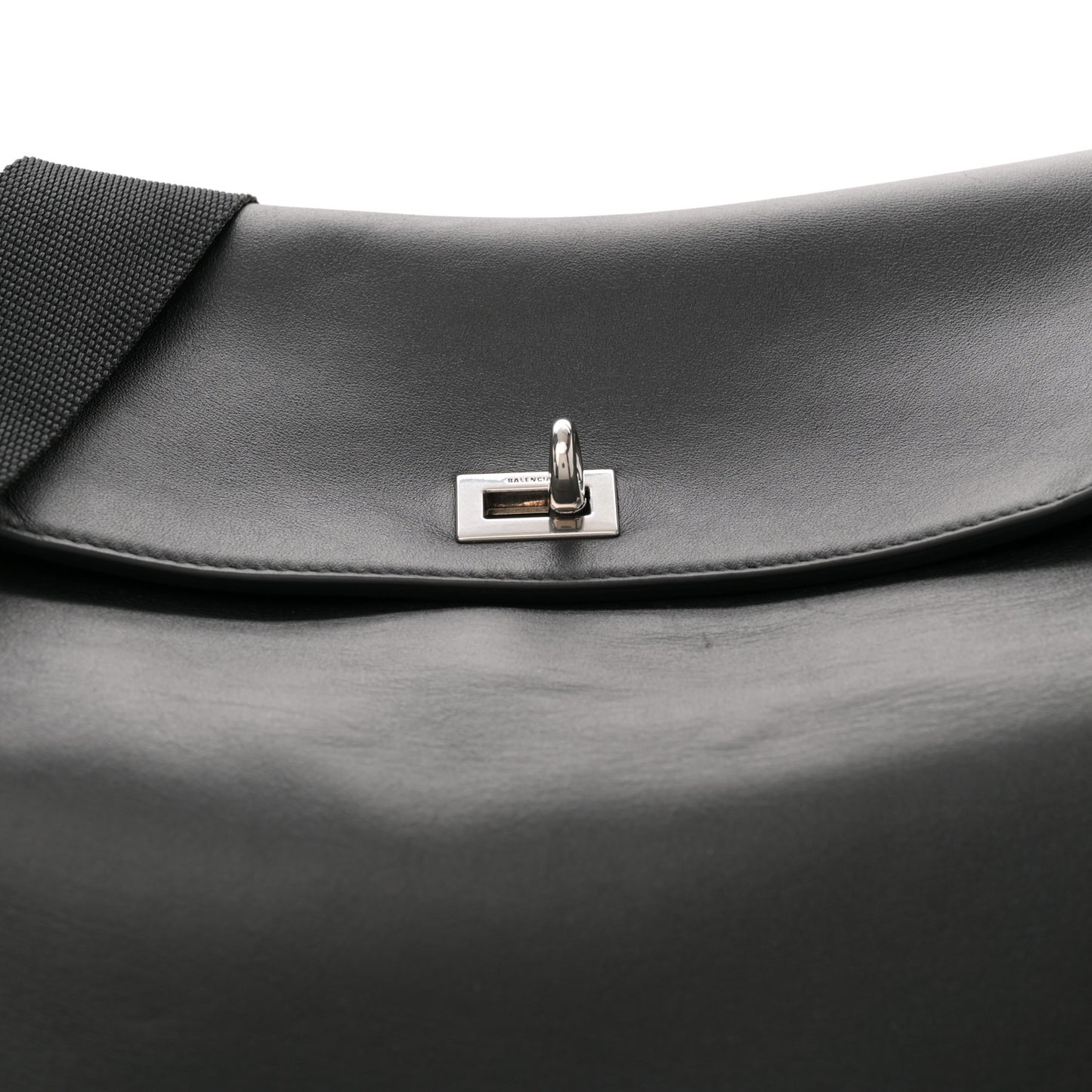 Smooth Calfskin Rodeo Mens Messenger Bag Black