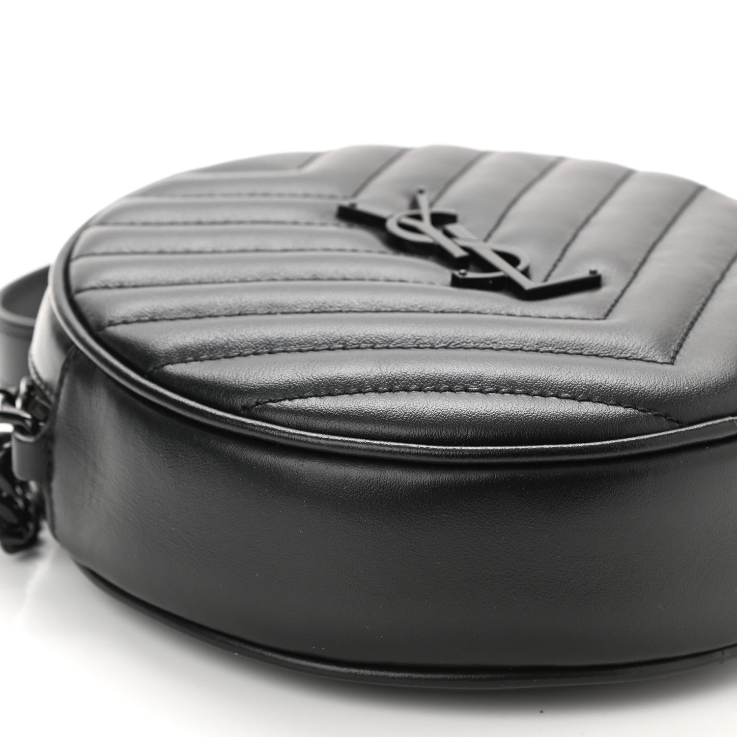 Saint Laurent Calfskin Matelasse Chevron Round Vinyle Camera Bag Black 8 of 9