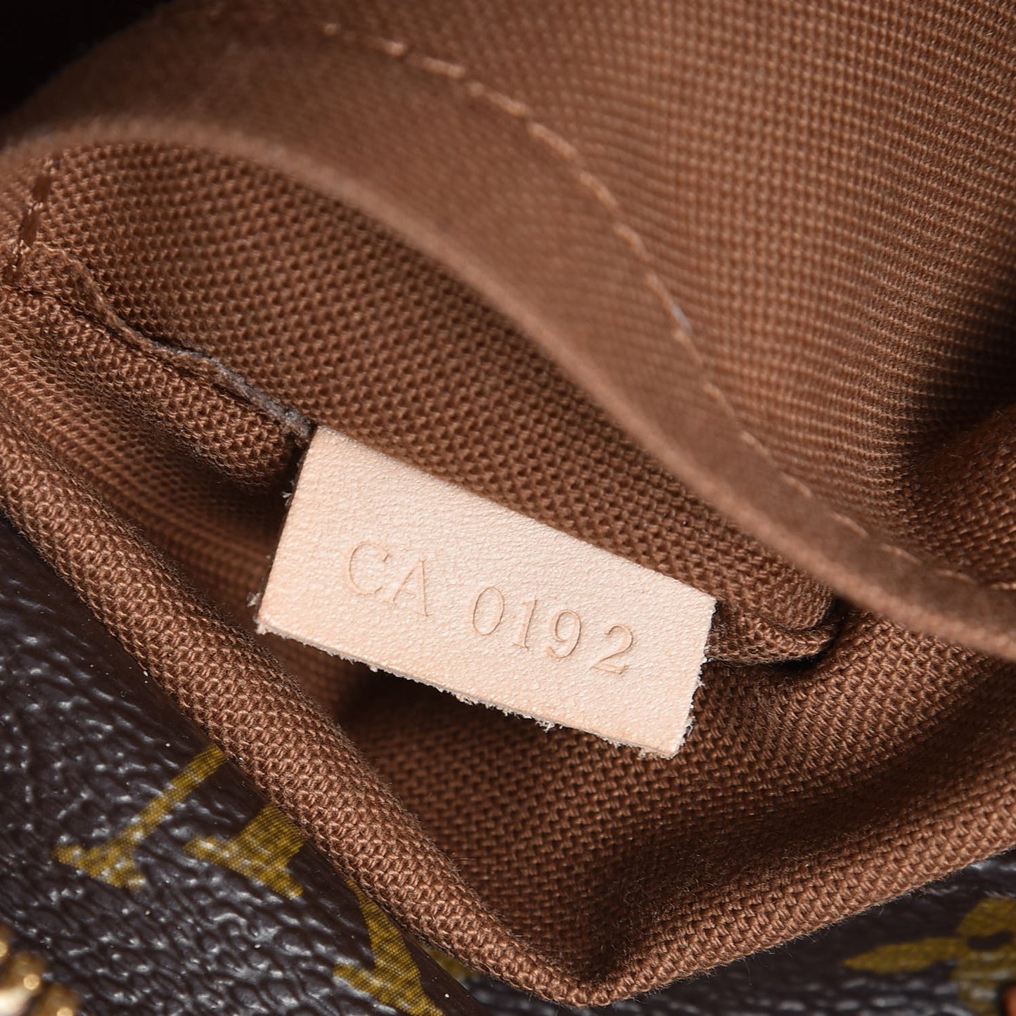 Monogram Sully PM