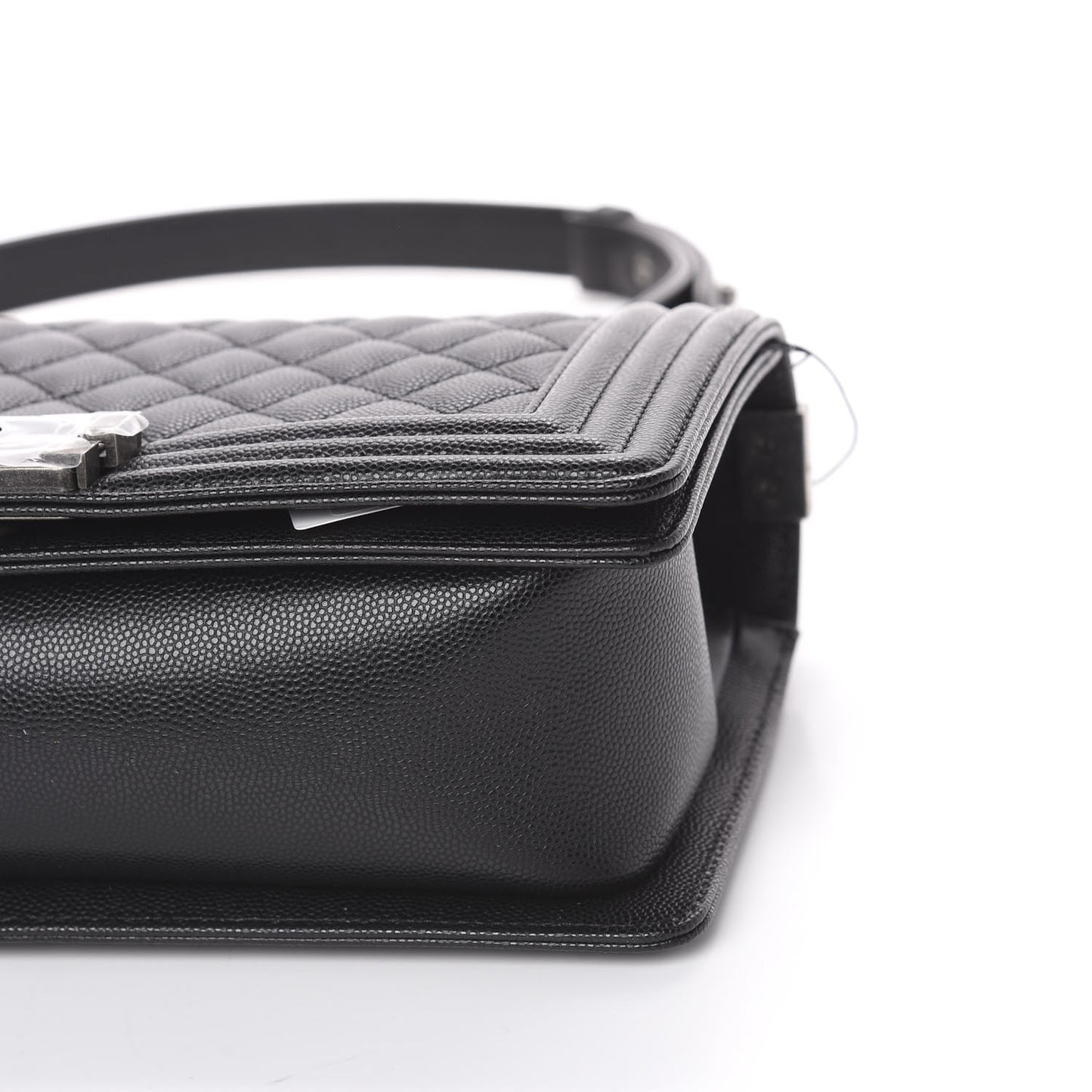Caviar Quilted Medium Boy Flap Black
