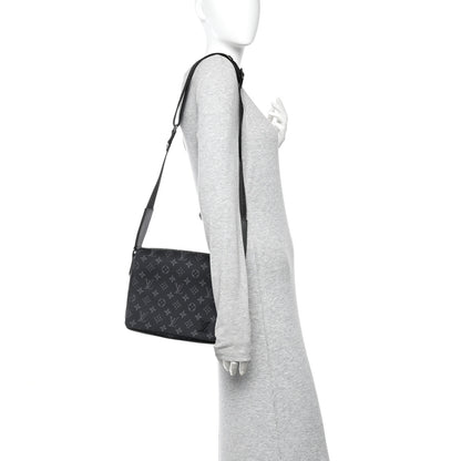 Louis Vuitton Monogram Eclipse District PM Black 2 of 10