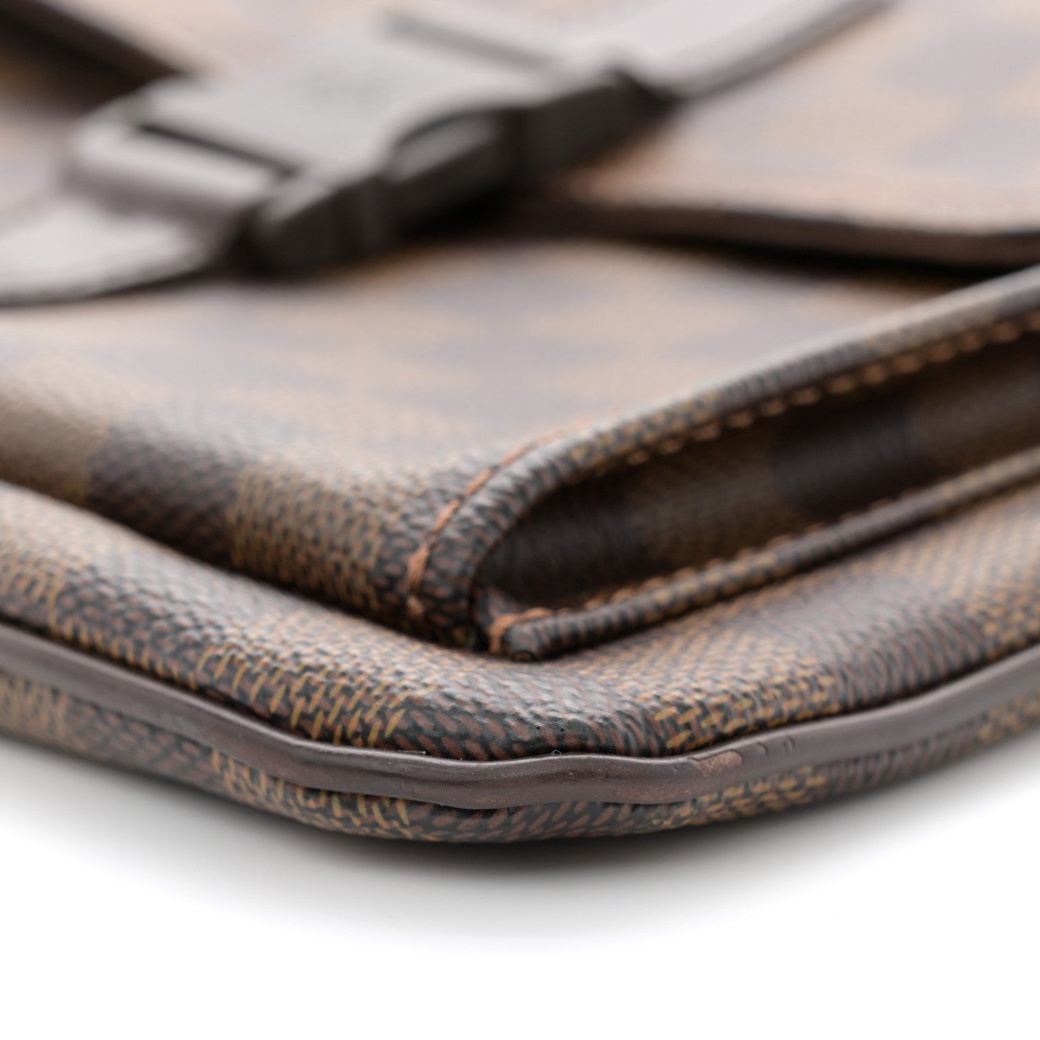 Louis Vuitton Damier Ebene Pochette Melville 10 of 12