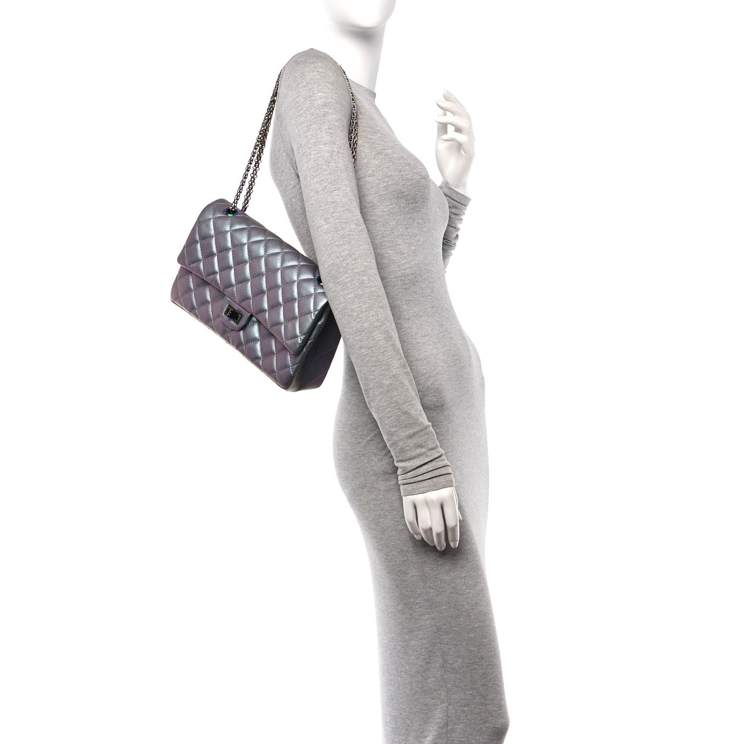 Chanel Iridescent Lambskin Quilted 2.55 Reissue 226 Flap Light Purple 2 of 11