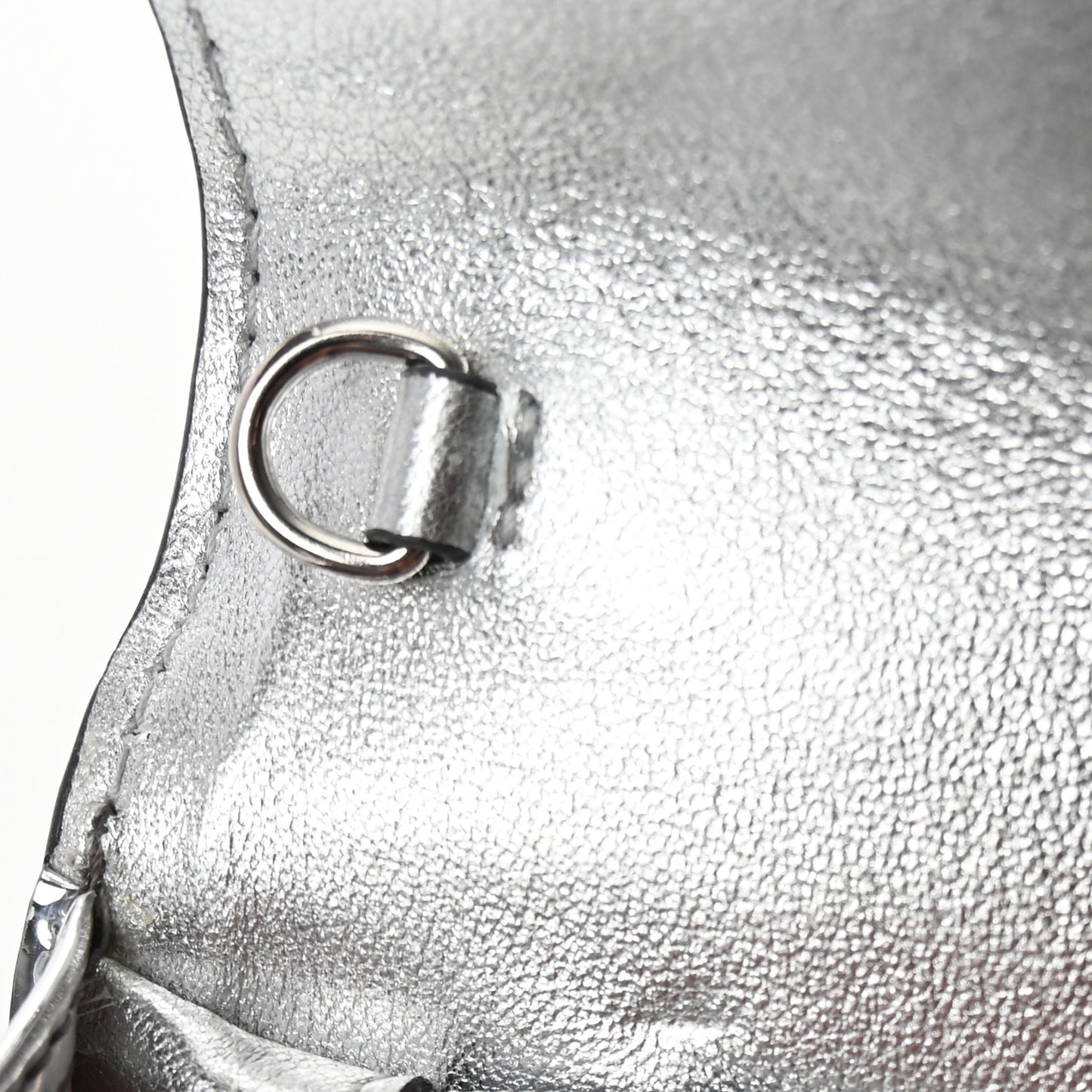 Metallic Patent Milla Wallet on Chain Silver