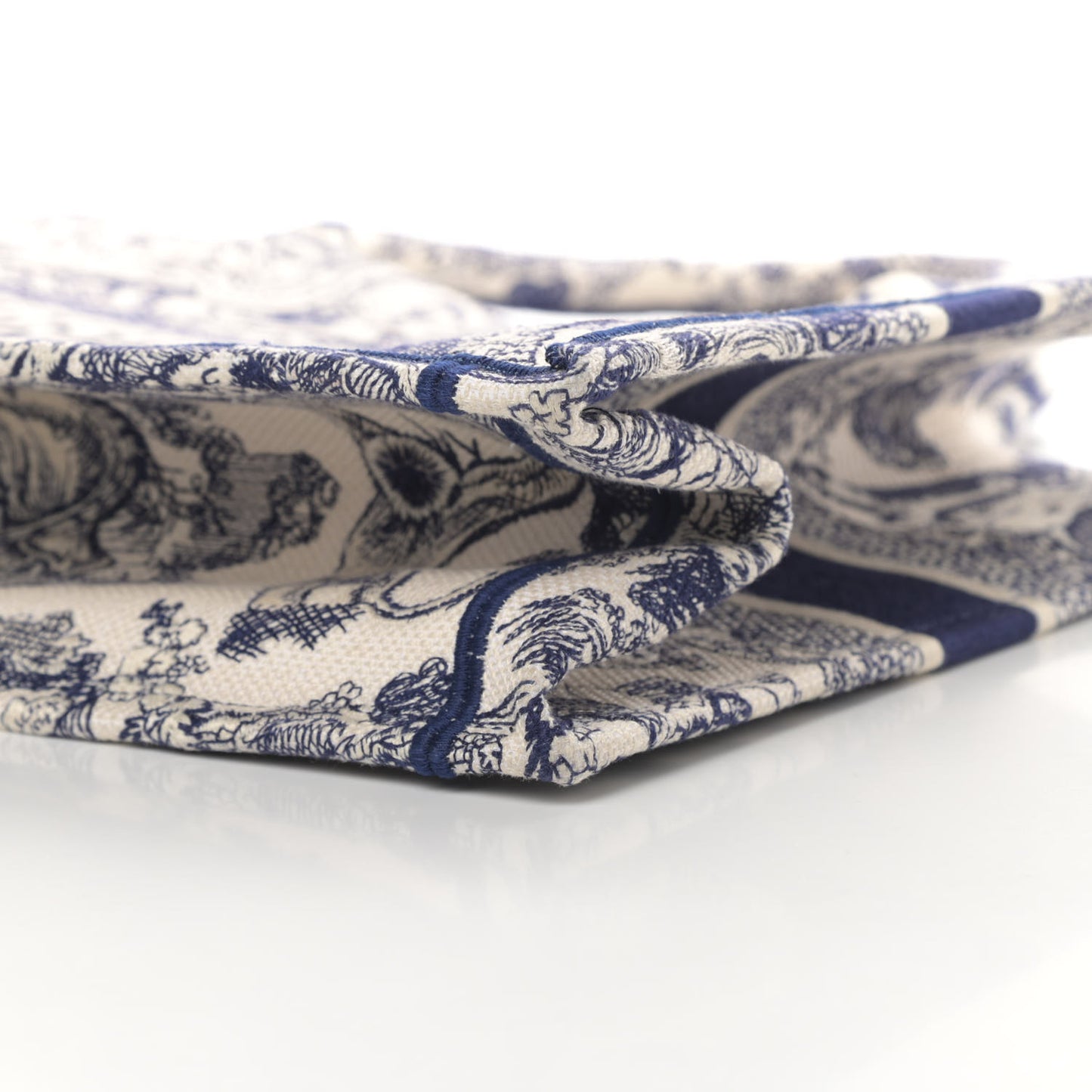Canvas Embroidered Medium Dioriviera Toile De Jouy Book Tote Blue