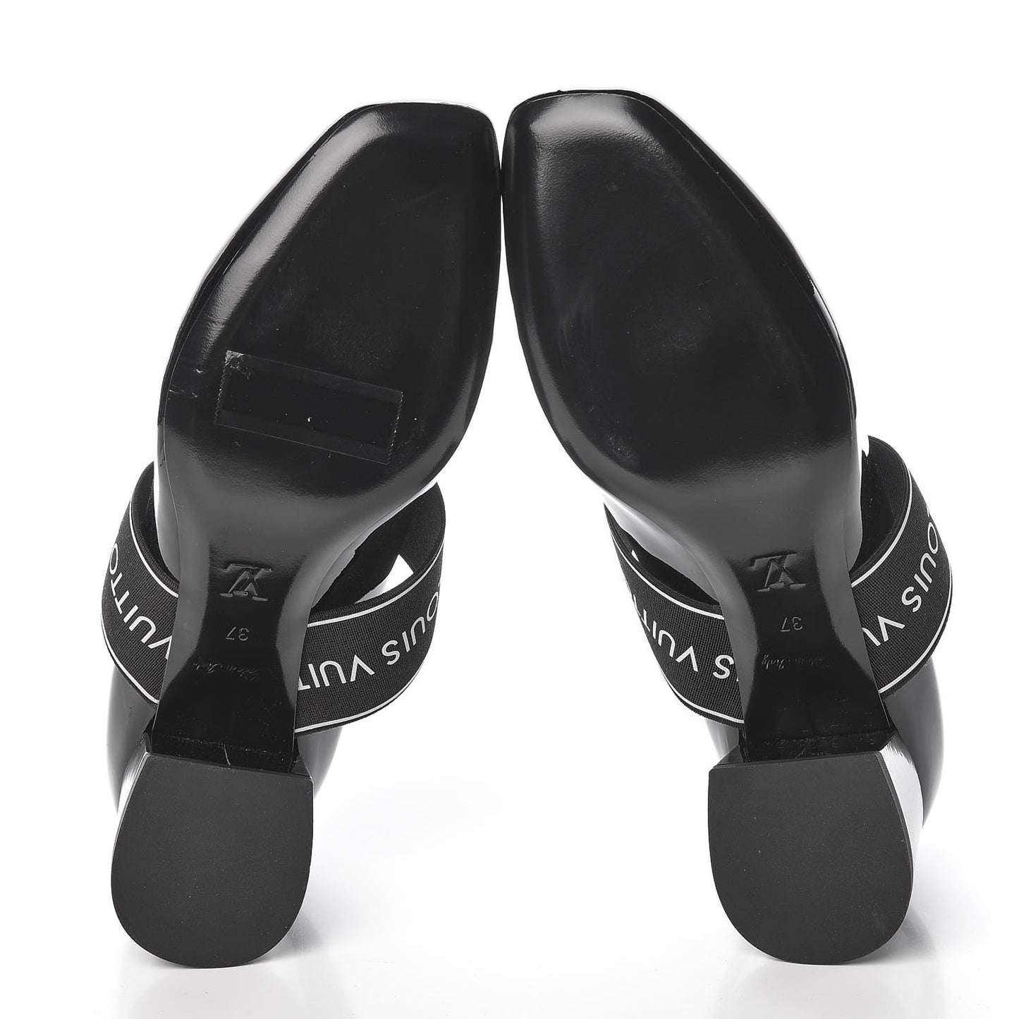 Patent Uncover Pumps 37 Black