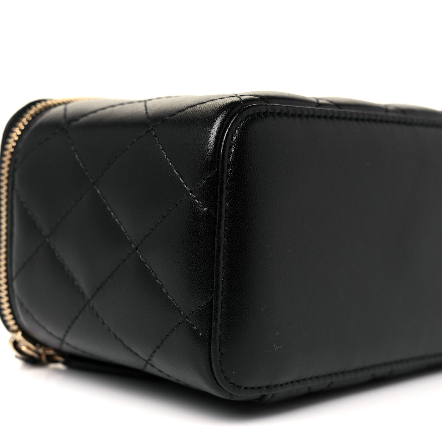 Lambskin Quilted Small Vanity Case With Chain Black
