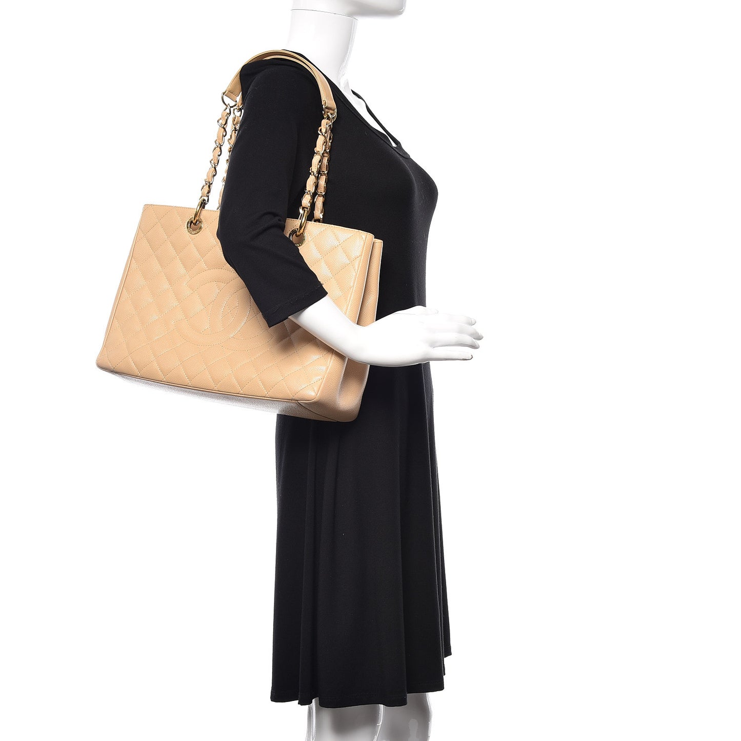Caviar Quilted Grand Shopping Tote GST Beige Clair