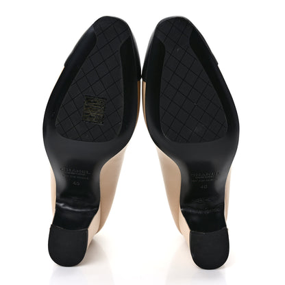 Chanel Lambskin Cap Toe CC Pumps 40 Beige Black 5 of 8