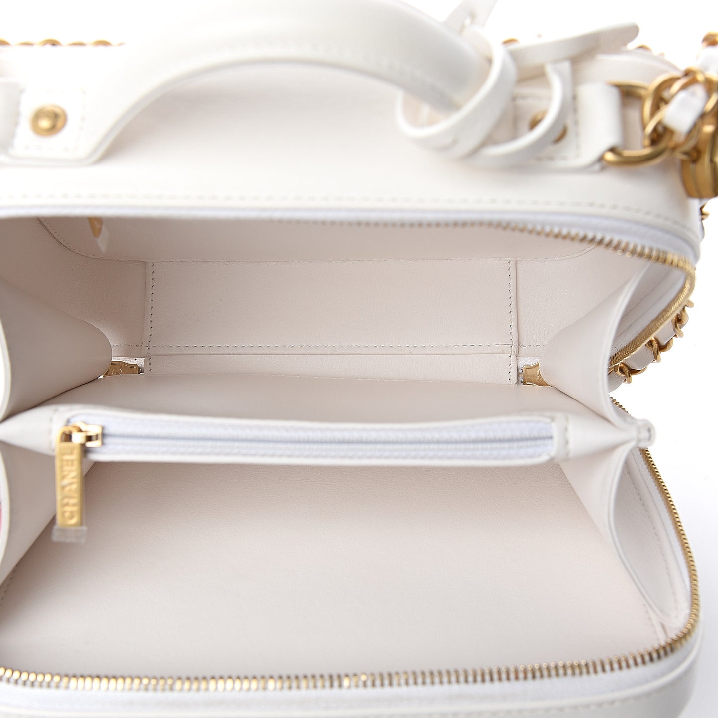 Goatskin Quilted Medium CC Filigree Vanity Case White