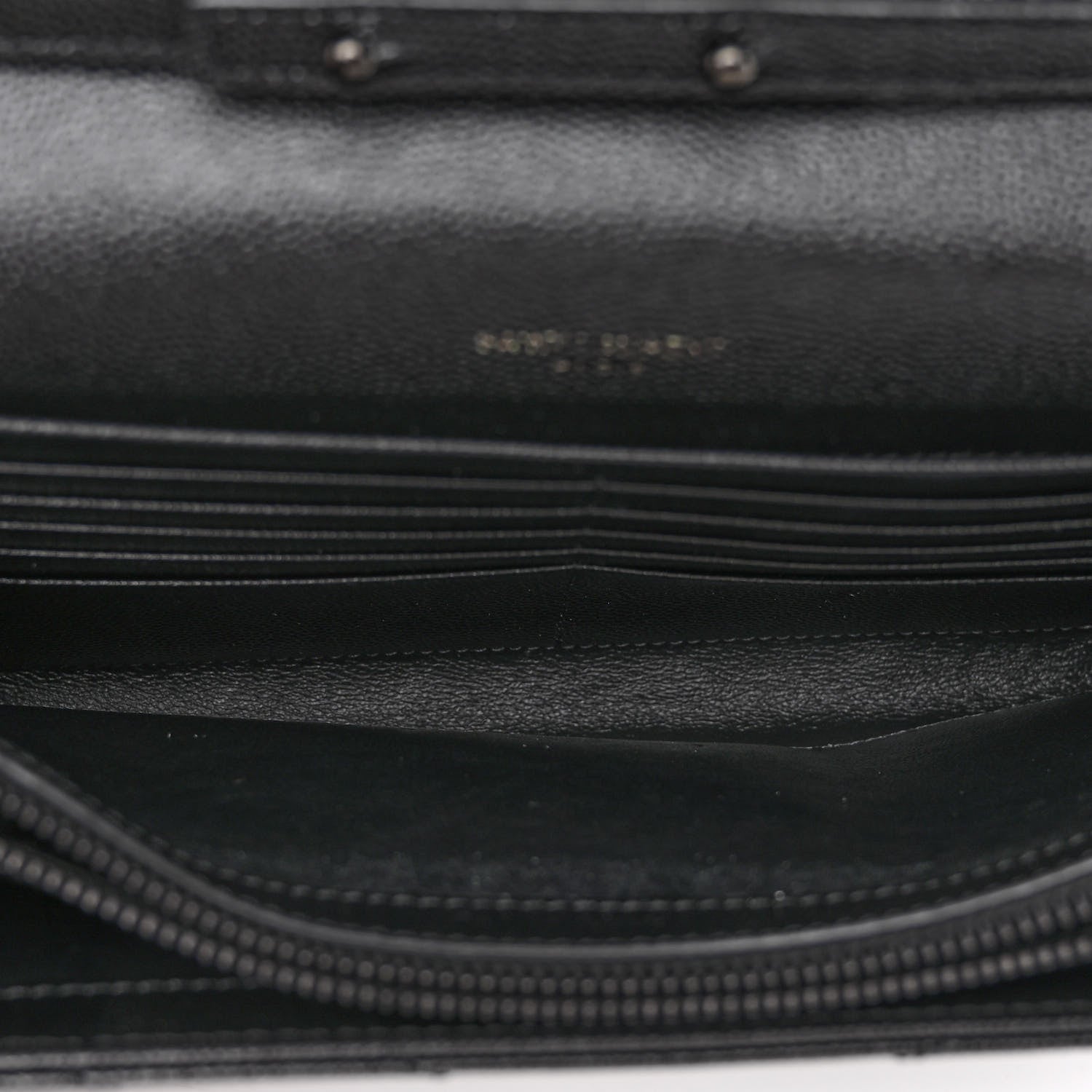 Saint Laurent Grain De Poudre Matelasse Chevron Monogram Monochrome Chain Wallet Black 4 of 10