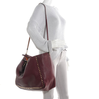 Valentino Garavani Grained Calfskin Medium Rockstud Reversible Tote Light Cuir Rubin 2 of 6