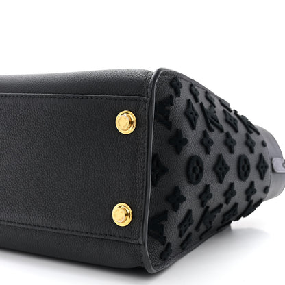 Louis Vuitton Calfskin Monogram Tufting On My Side Black 8 of 9