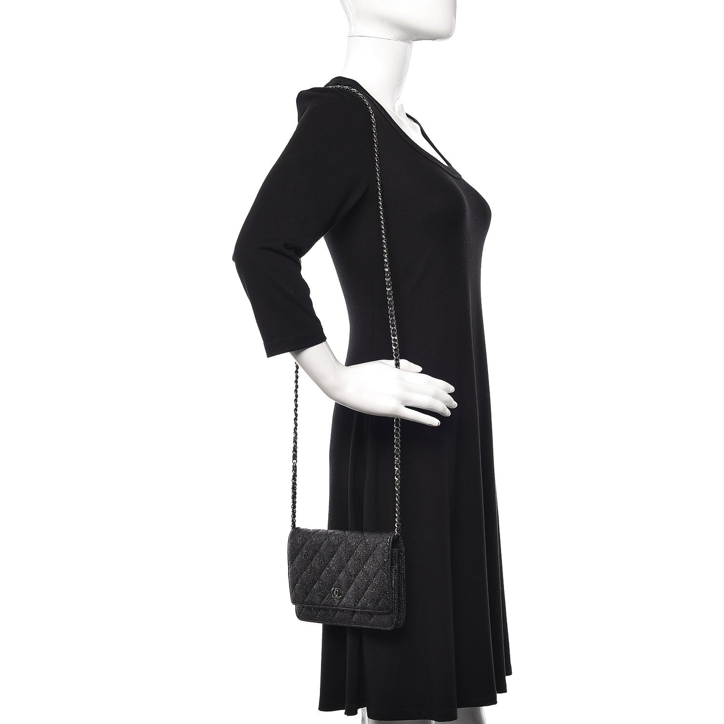 Crackled Calfskin Wallet On Chain WOC Black