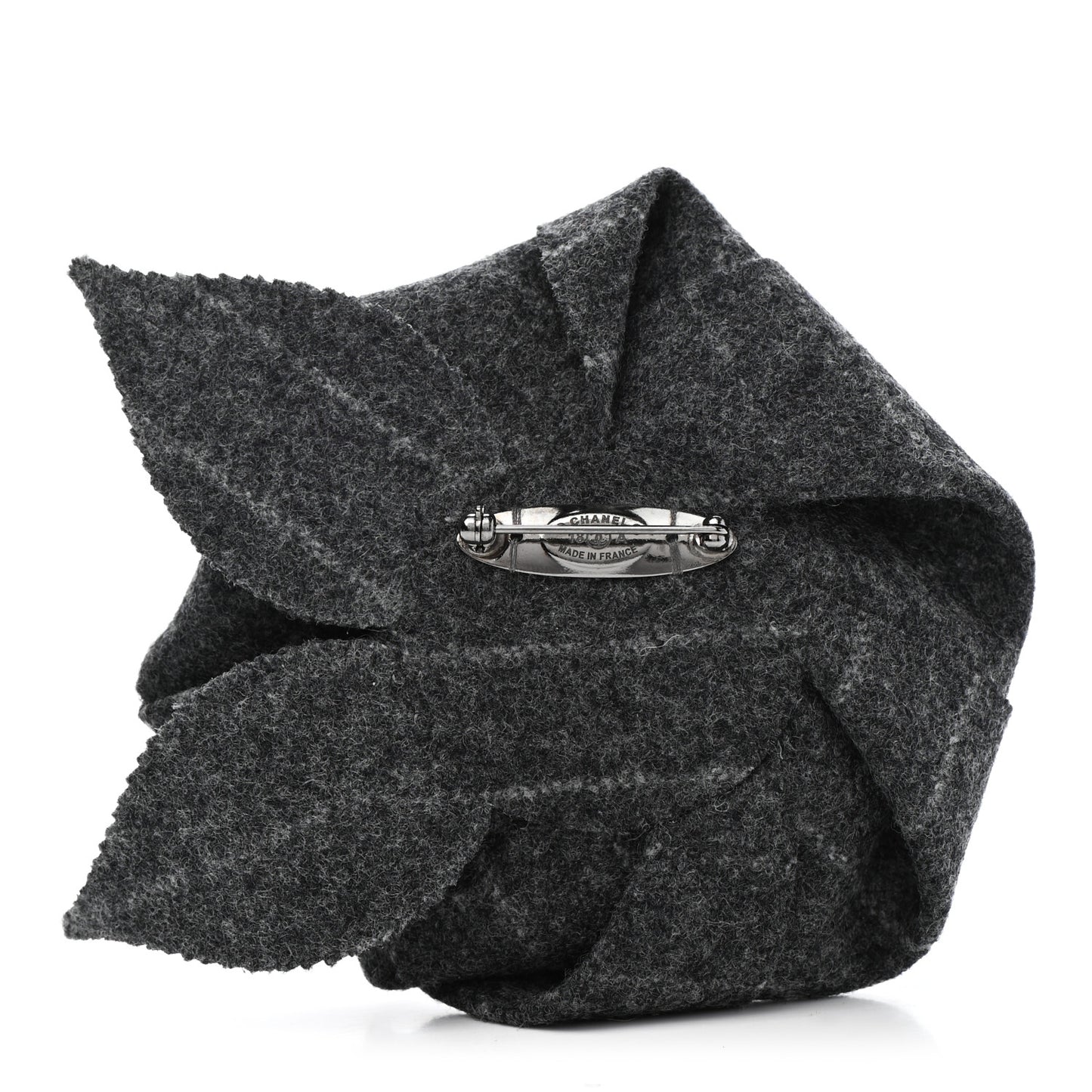 Wool Pearl Camellia Brooch Grey