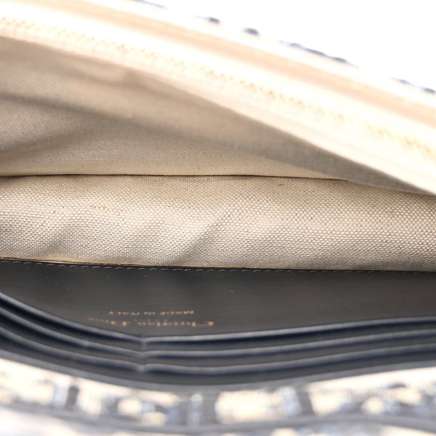 Oblique Saddle Chain Pouch Blue