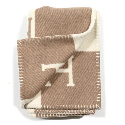 Hermes Wool Cashmere Avalon Baby Blanket Noisette Moyen White 2 of 3