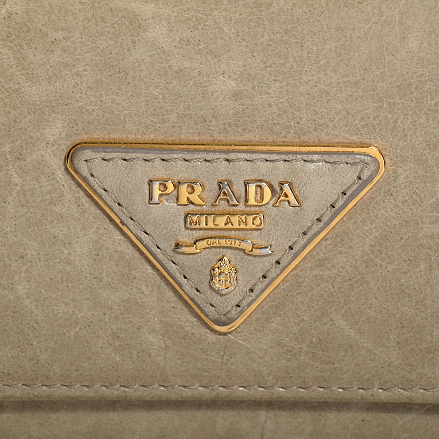 Vitello Shine Continental Flap Wallet Pomice