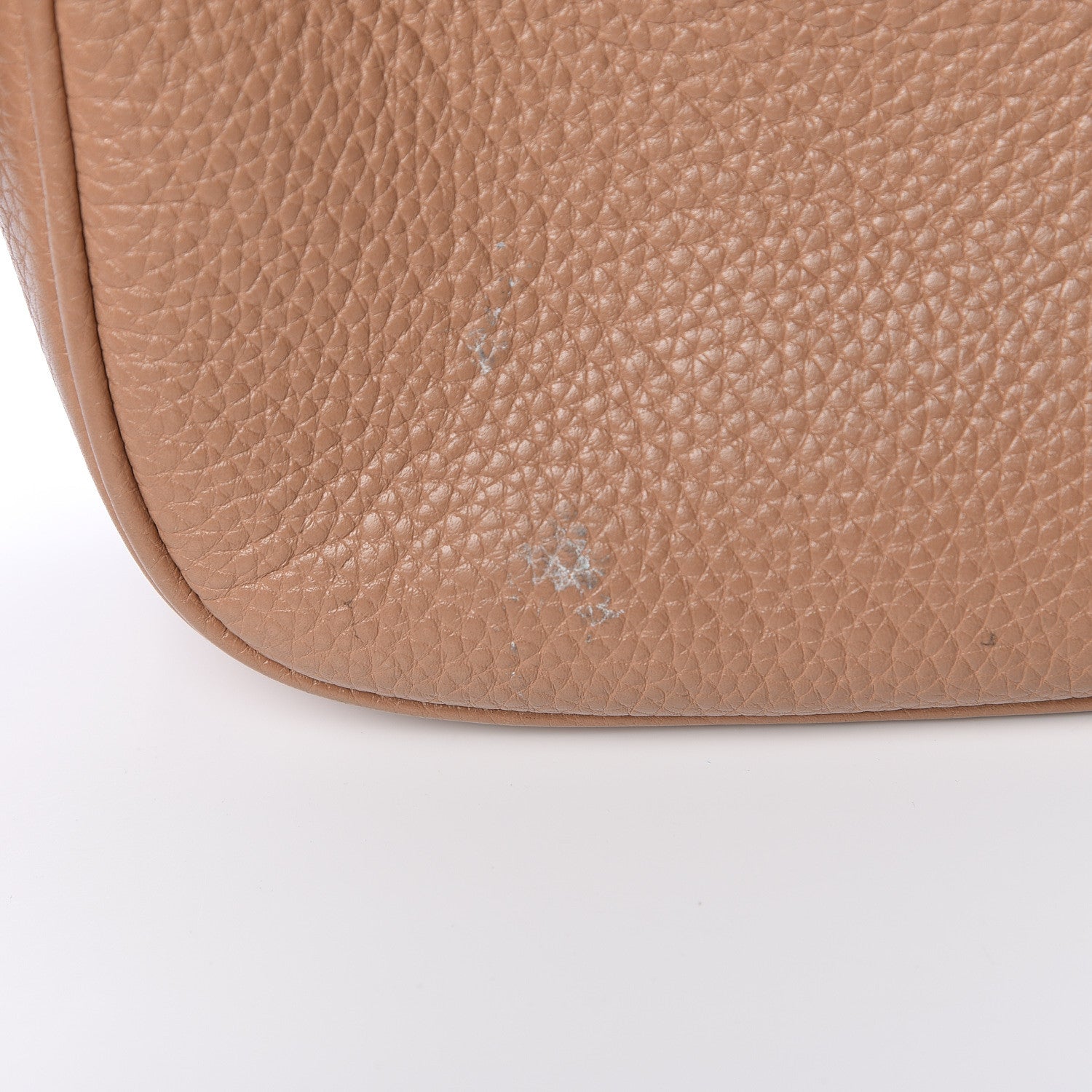 Gucci Pebbled Calfskin Small Soho Disco Bag Camelia 15 of 20