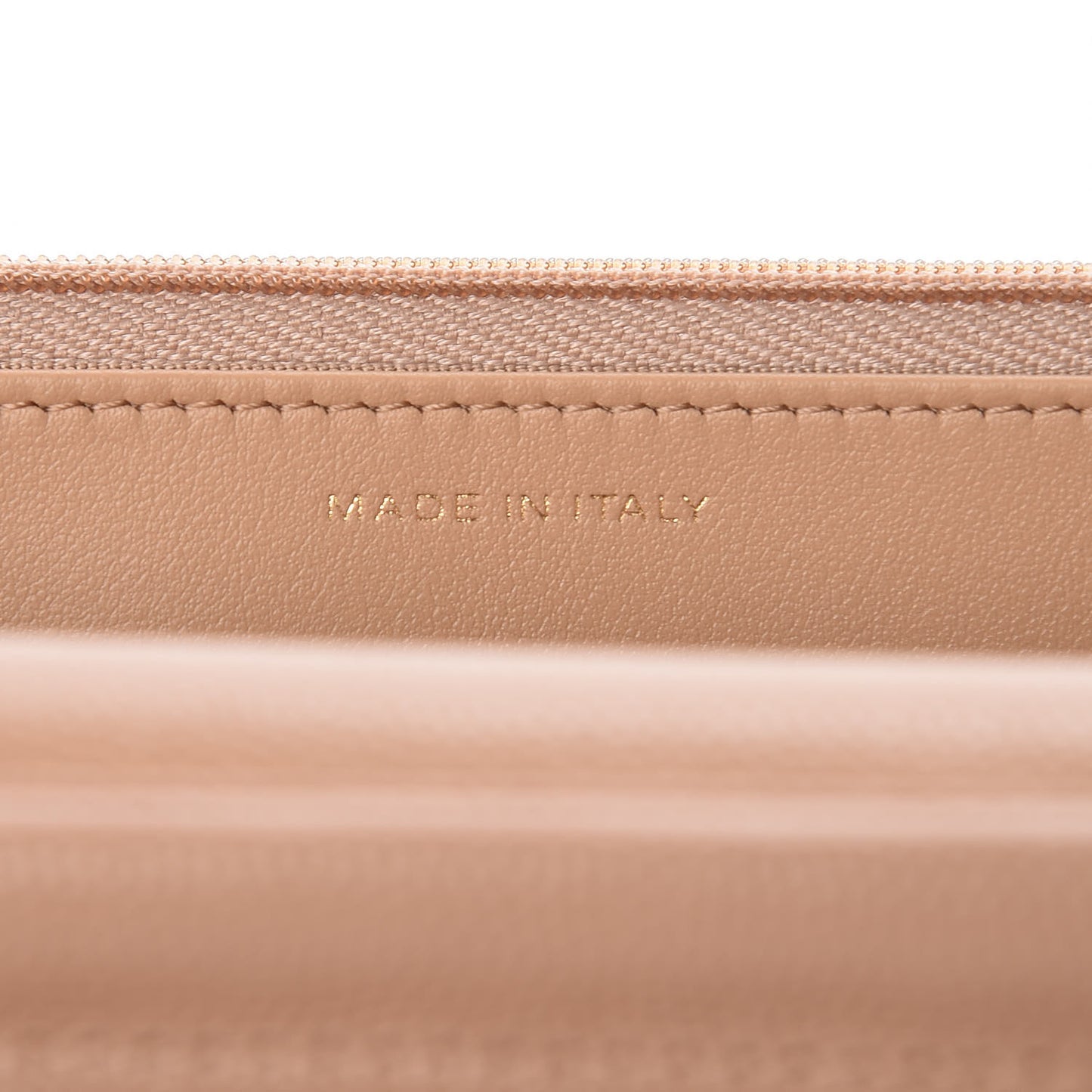 Caviar Quilted Wallet On Chain WOC Beige