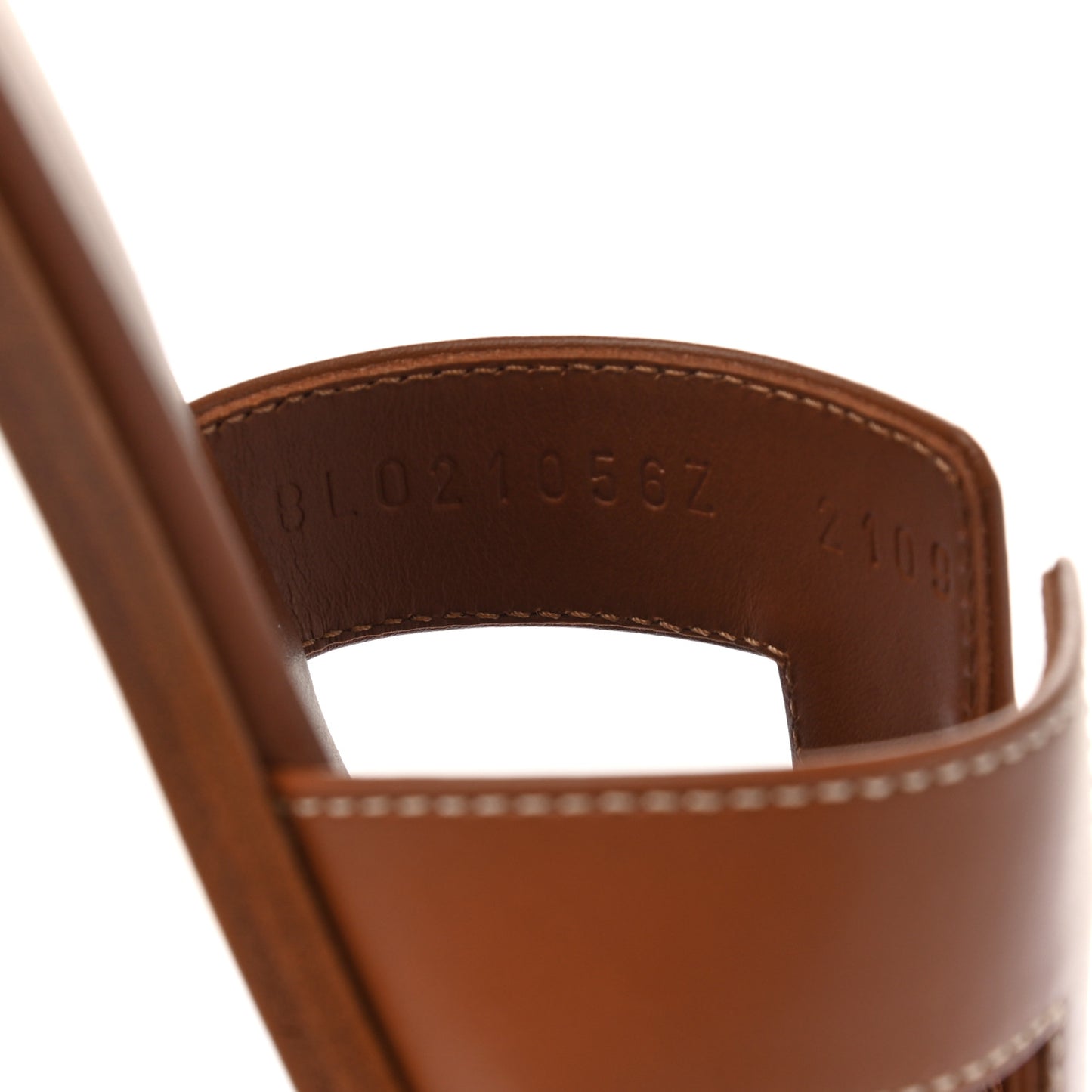 Box Calfskin Oran Sandals 38 Gold