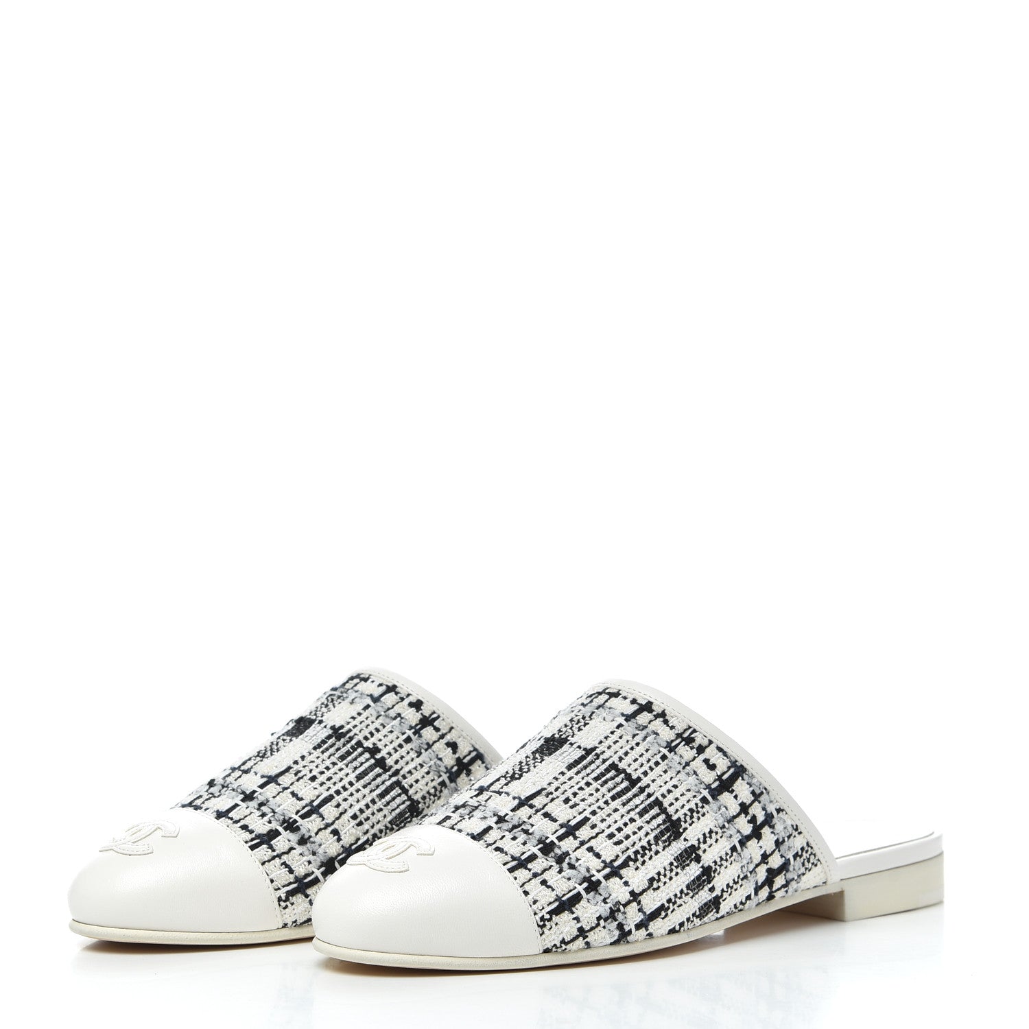 Chanel Tweed Lambskin CC Flat Mules 35.5 White Black 3 of 9
