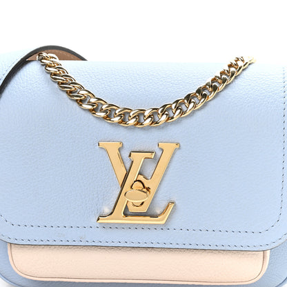Louis Vuitton Grained Calfskin Lockme Tender Bleu Nuage 7 of 9