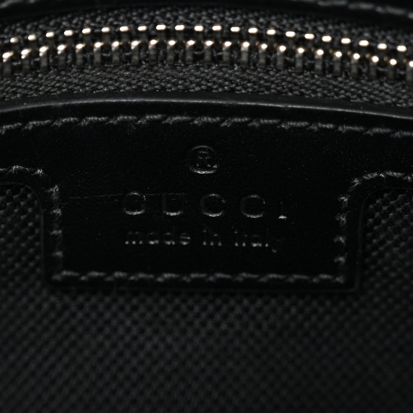 GG Supreme Monogram Small Crossbody Bag Black
