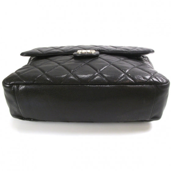 Caviar Maxi Flap Messenger Bag Black