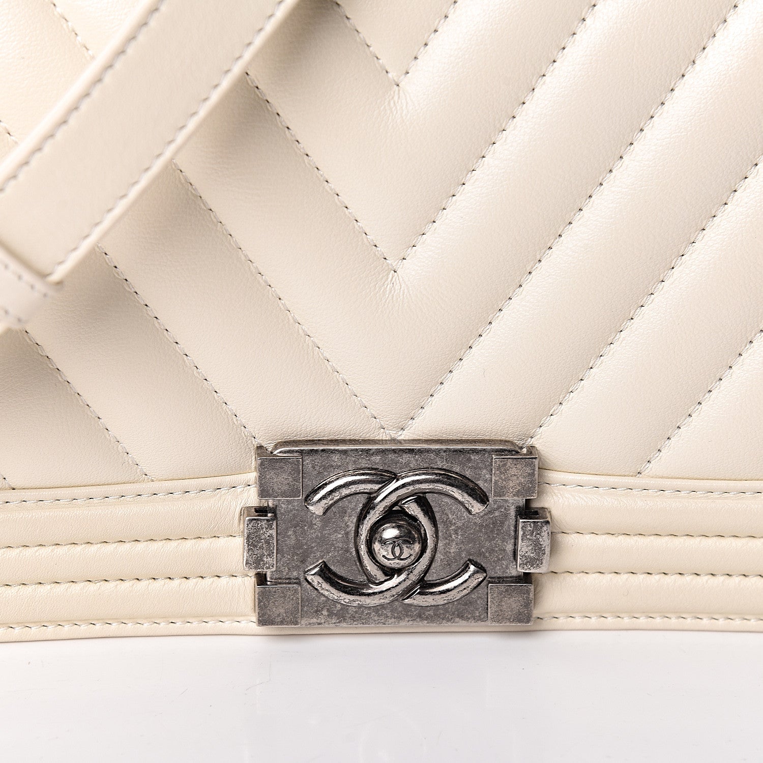 Chanel Calfskin Chevron Quilted Medium Boy Flap Ecru 8 of 10