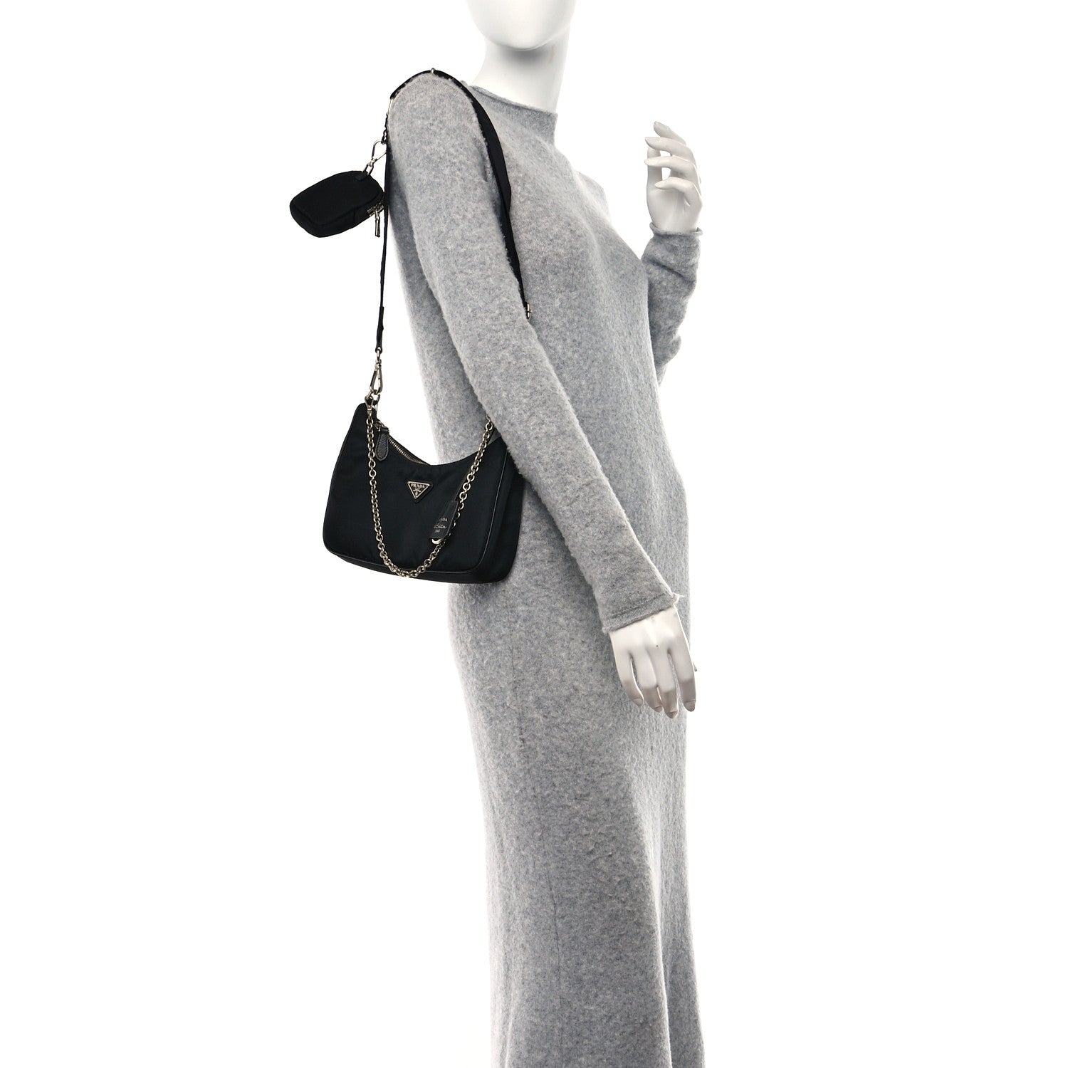 Prada Nylon Re-Edition 2005 Shoulder Bag Black 2 of 13