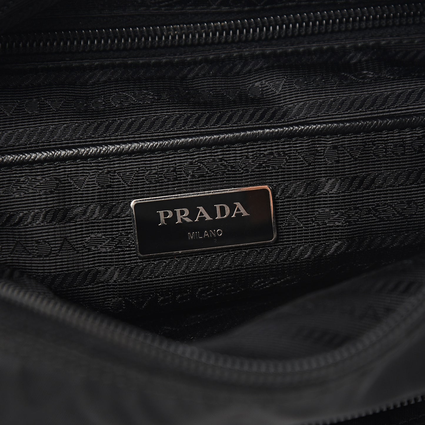 Tessuto Nylon Saffiano Messenger Bag Black