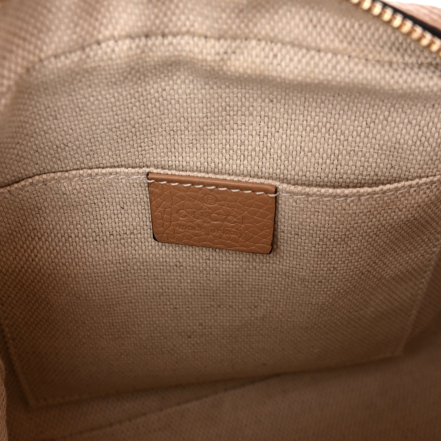 Pebbled Calfskin Small Soho Disco Bag Camelia