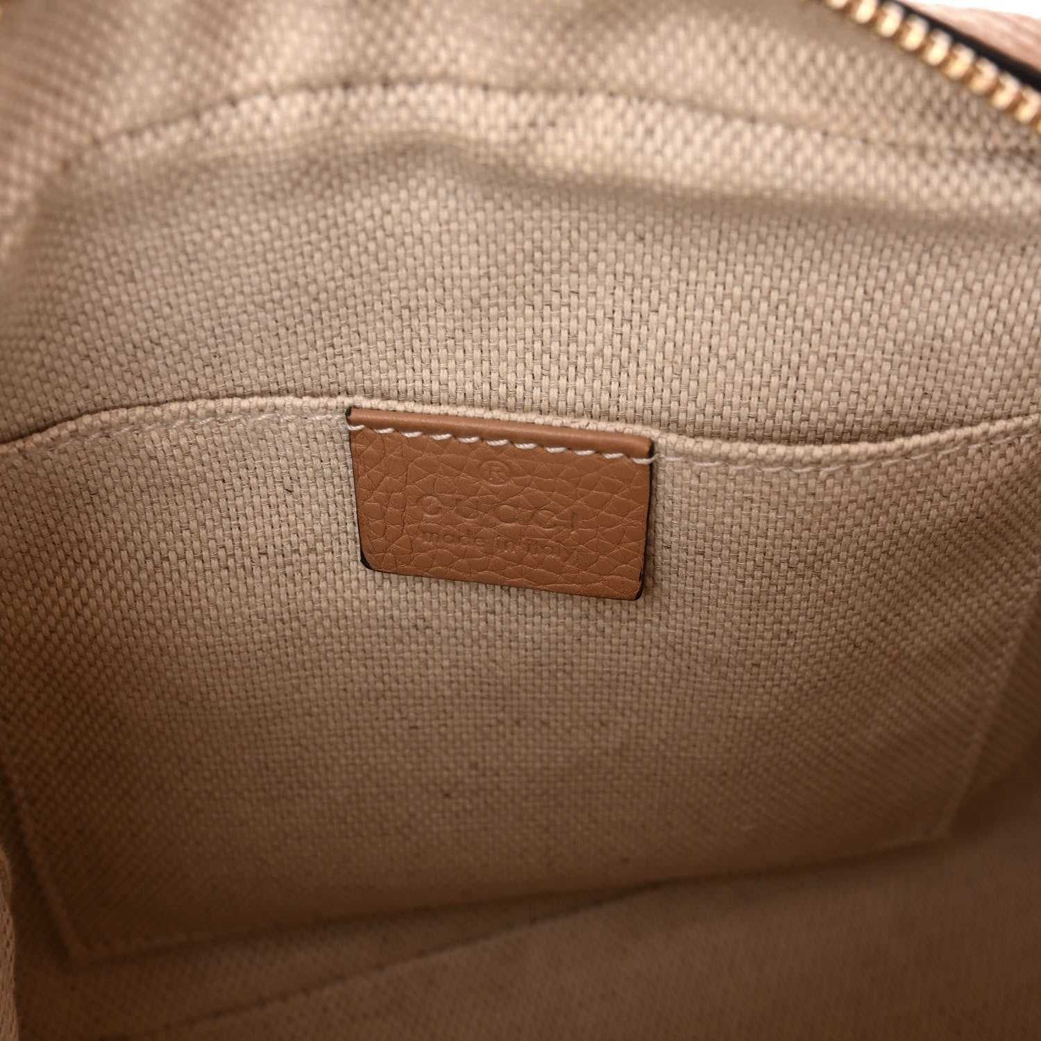 Gucci Pebbled Calfskin Small Soho Disco Bag Camelia 6 of 10
