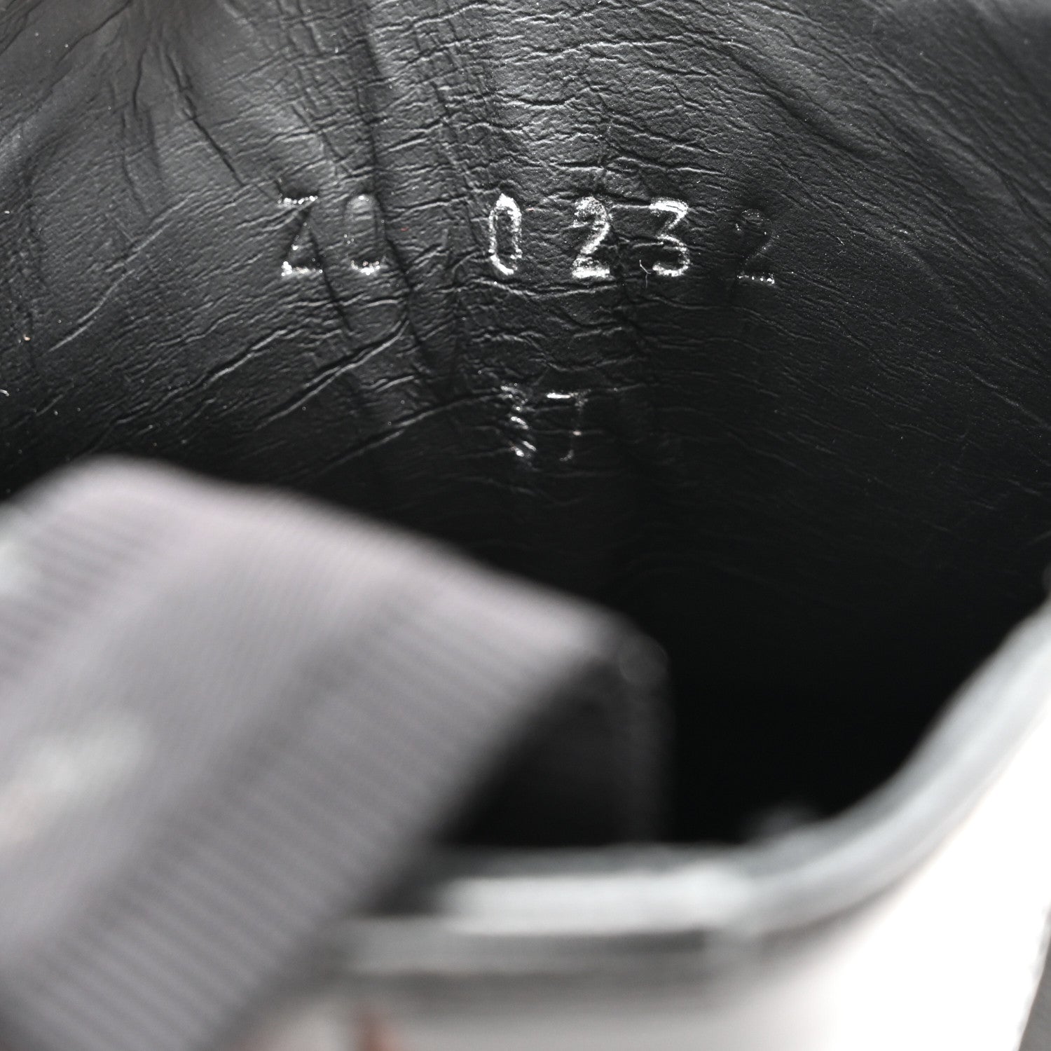 Givenchy Calfskin Square Chelsea Boots 37 Black 6 of 11