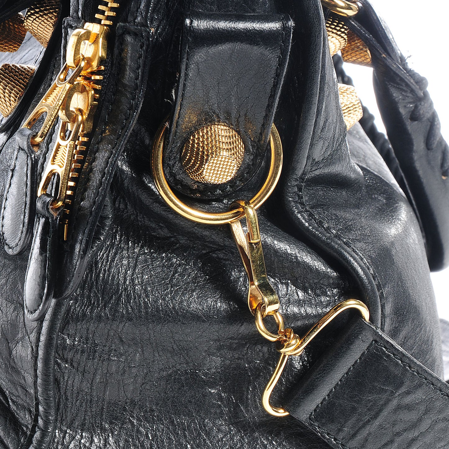 Chevre Giant 21 Gold Hardware City Black
